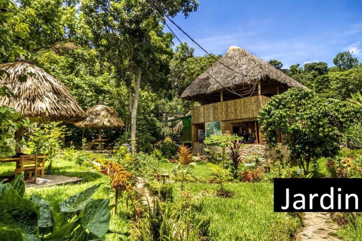 Eco-Hostel Mayachik, San Juan La Laguna