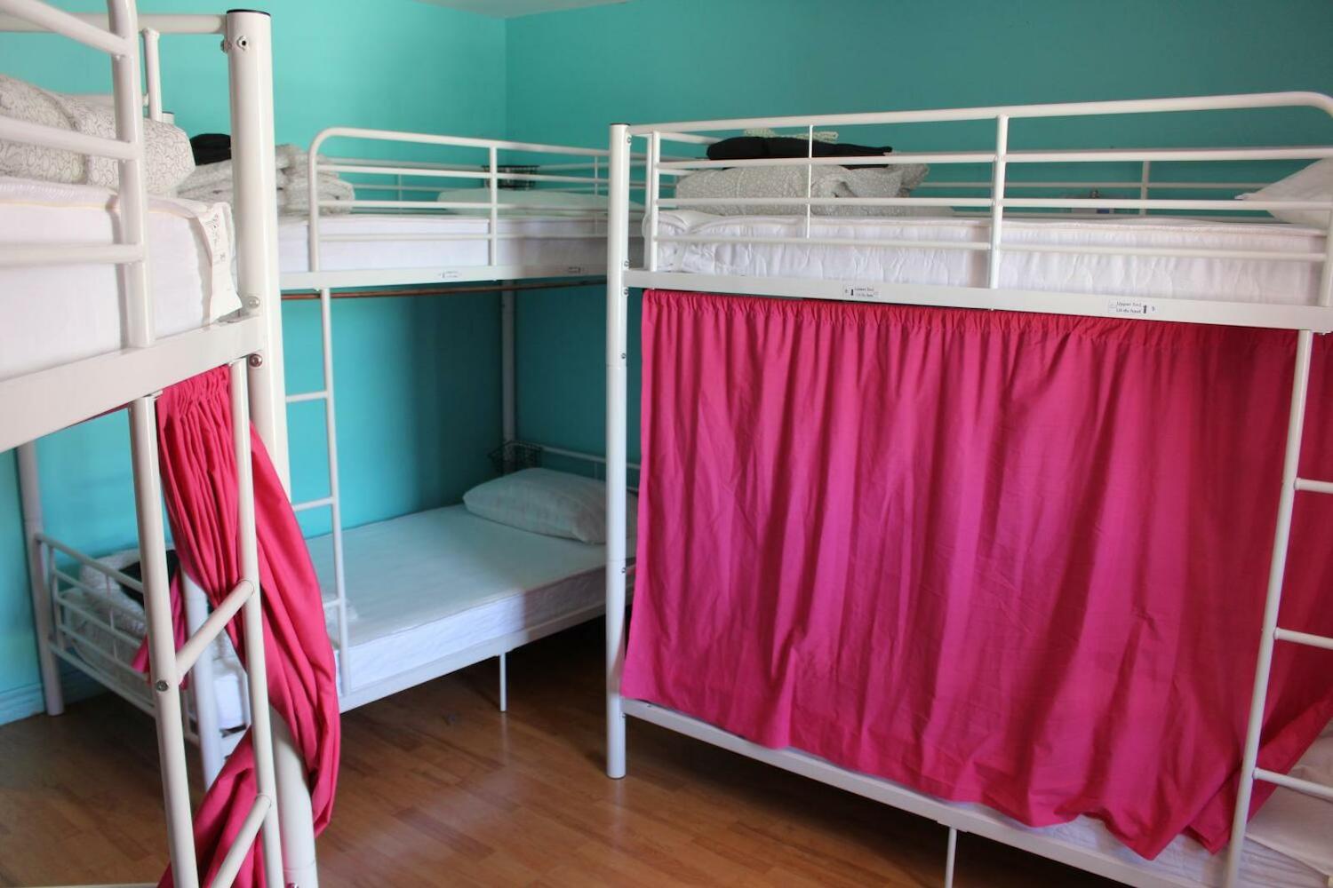 Alternative Hostel Of Old