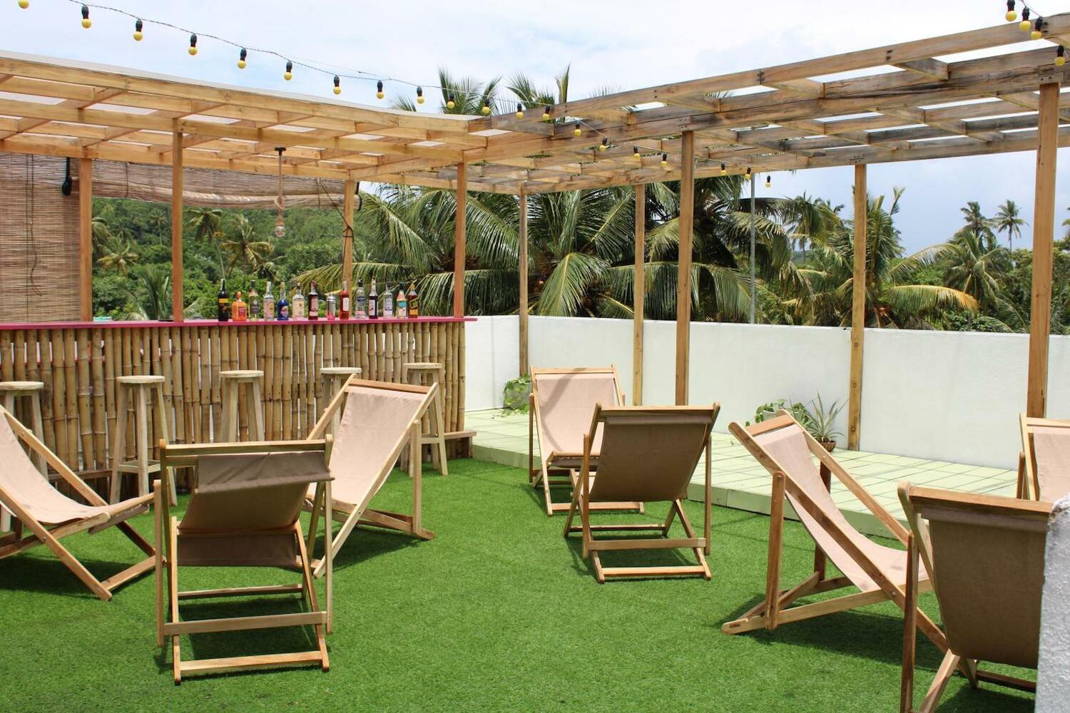 Sun & Moon Hostel, Mirissa