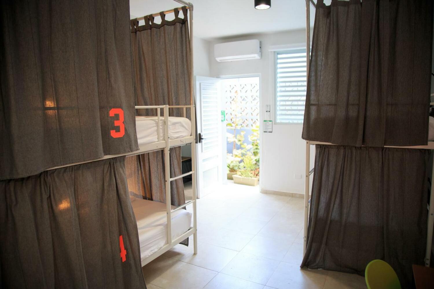 Nomada Beach Hostel - Isla Verde