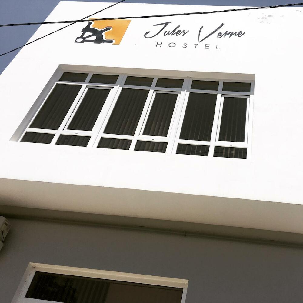 Jules Verne Hostel