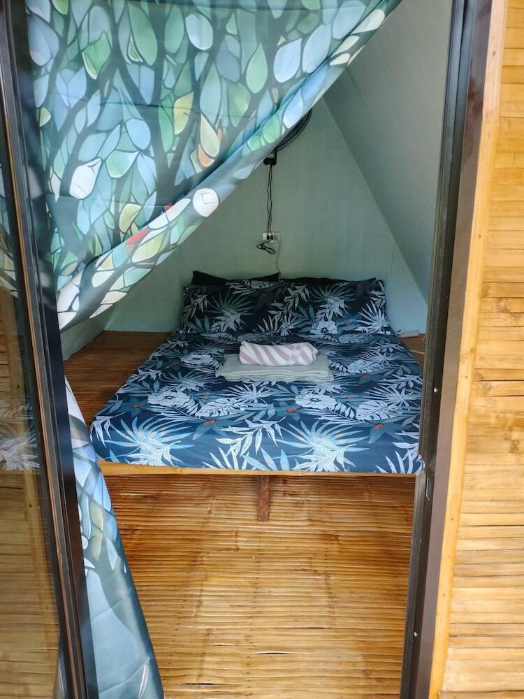 Riu Del Mar Hostel, Panglao Island