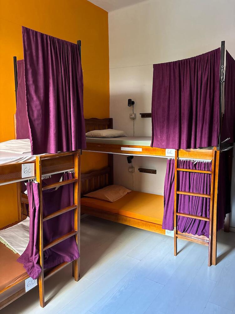 Tirana Backpacker Hostel, Tirana