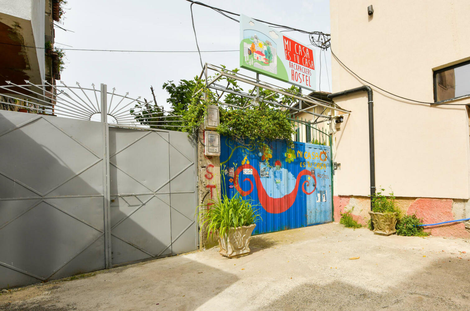 Shkodra Backpackers Hostel - Mi Casa es Tu Casa