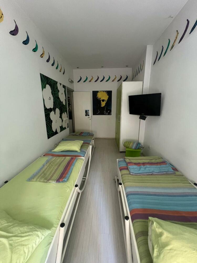 Pop Art Hostel