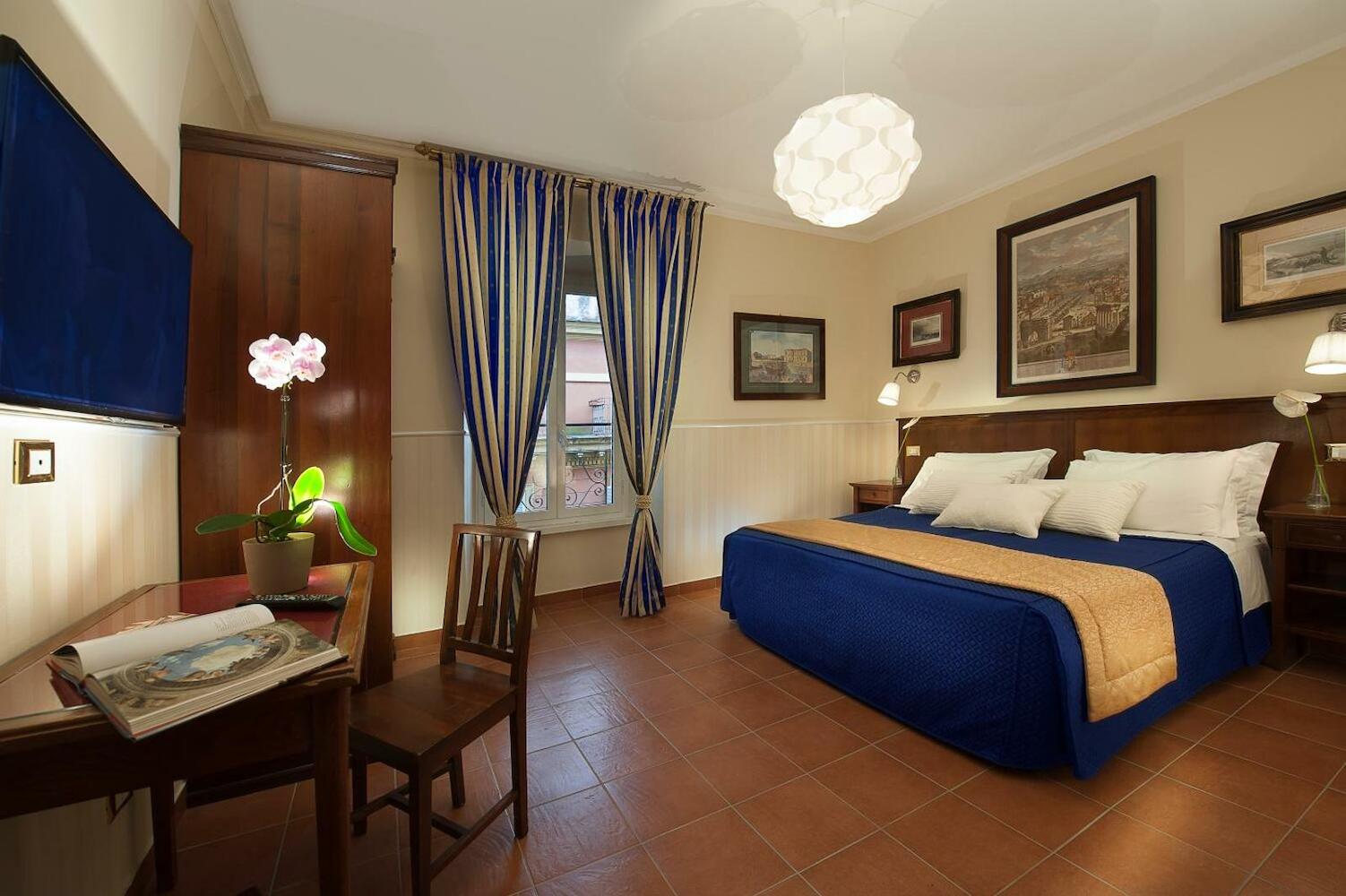 Budget Rooms Des Arts, Rome