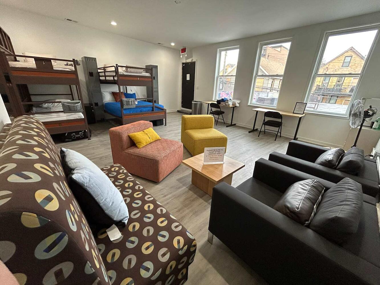 Hostel 424
