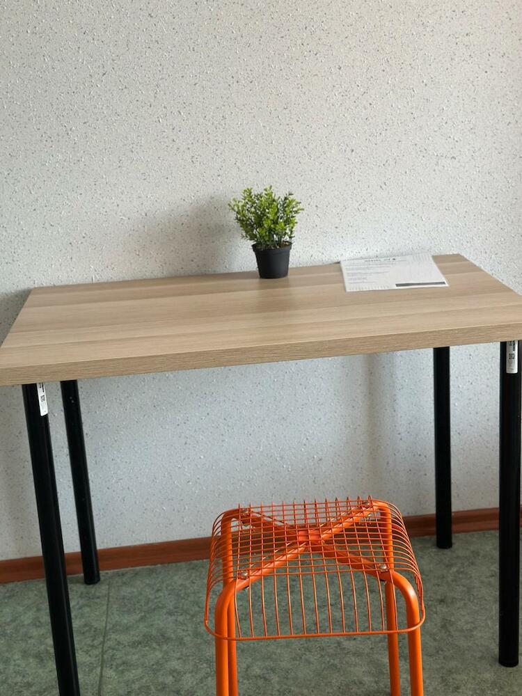 Hostel J17, Katowice