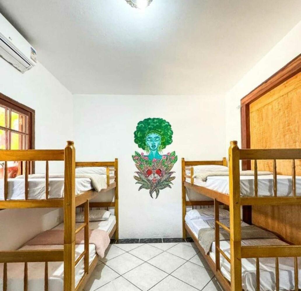 Hostel Embauba