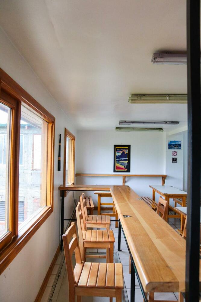 Yaghan Hostel