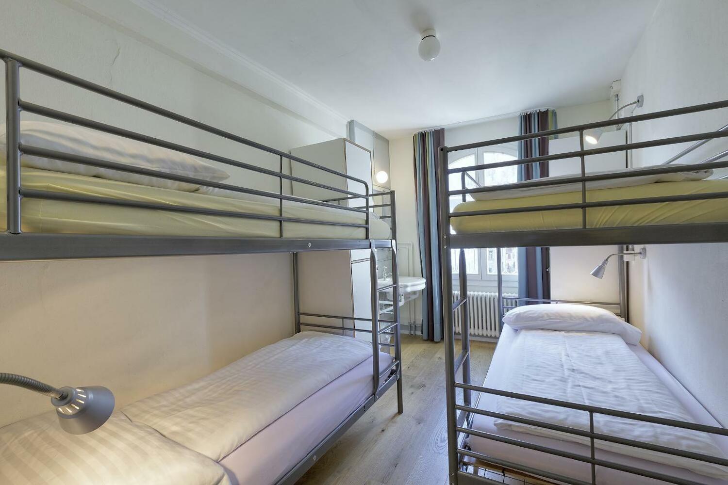 Alplodge Hostel