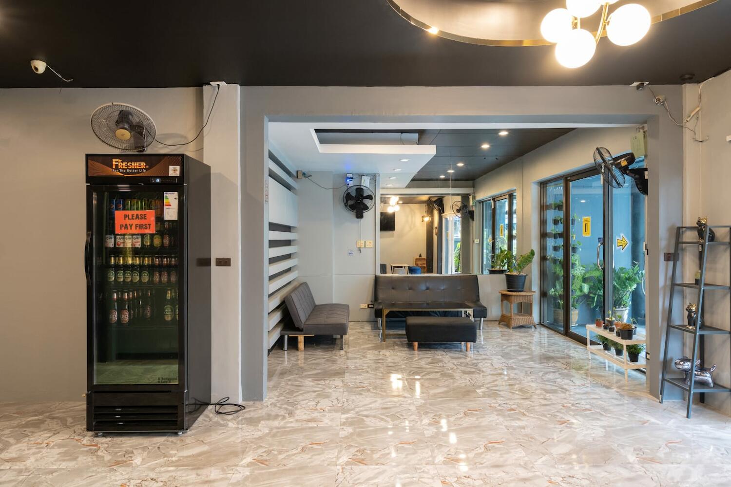 Black Pantera Hostel