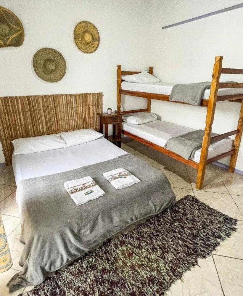 Hostel Embauba