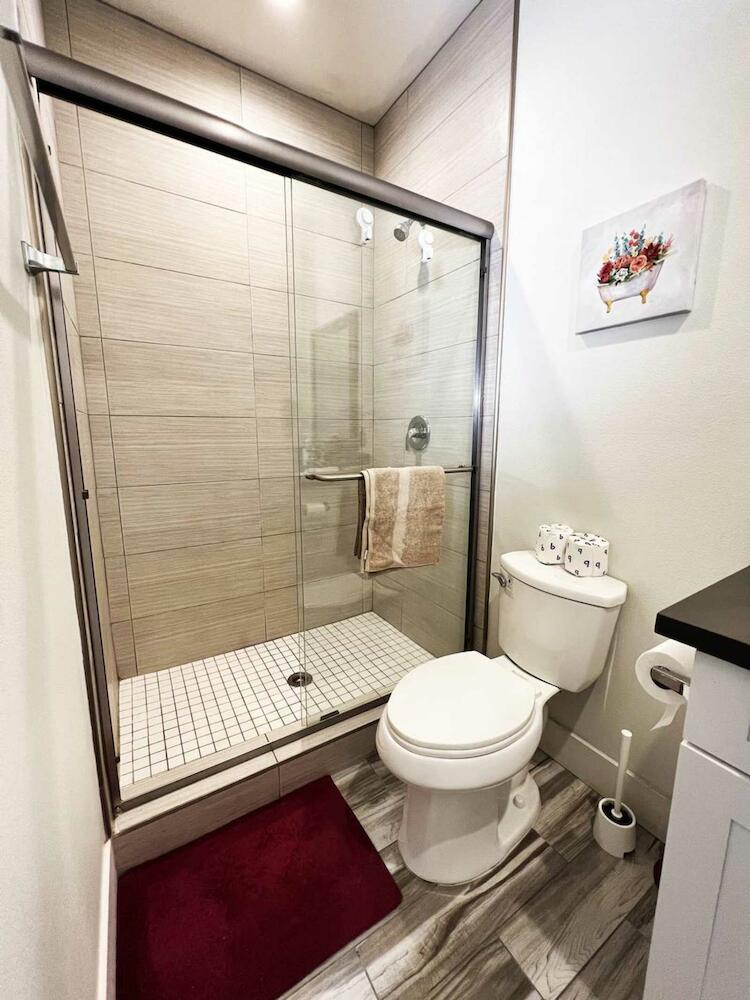Fruit Hostel