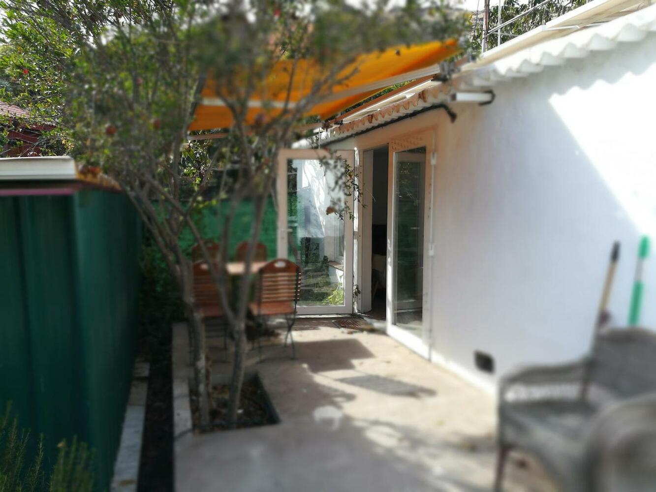 Bett 4 im Männer-4-Bettzimmer NUR Männer ONLY men SOLO hombres, Gran Canaria