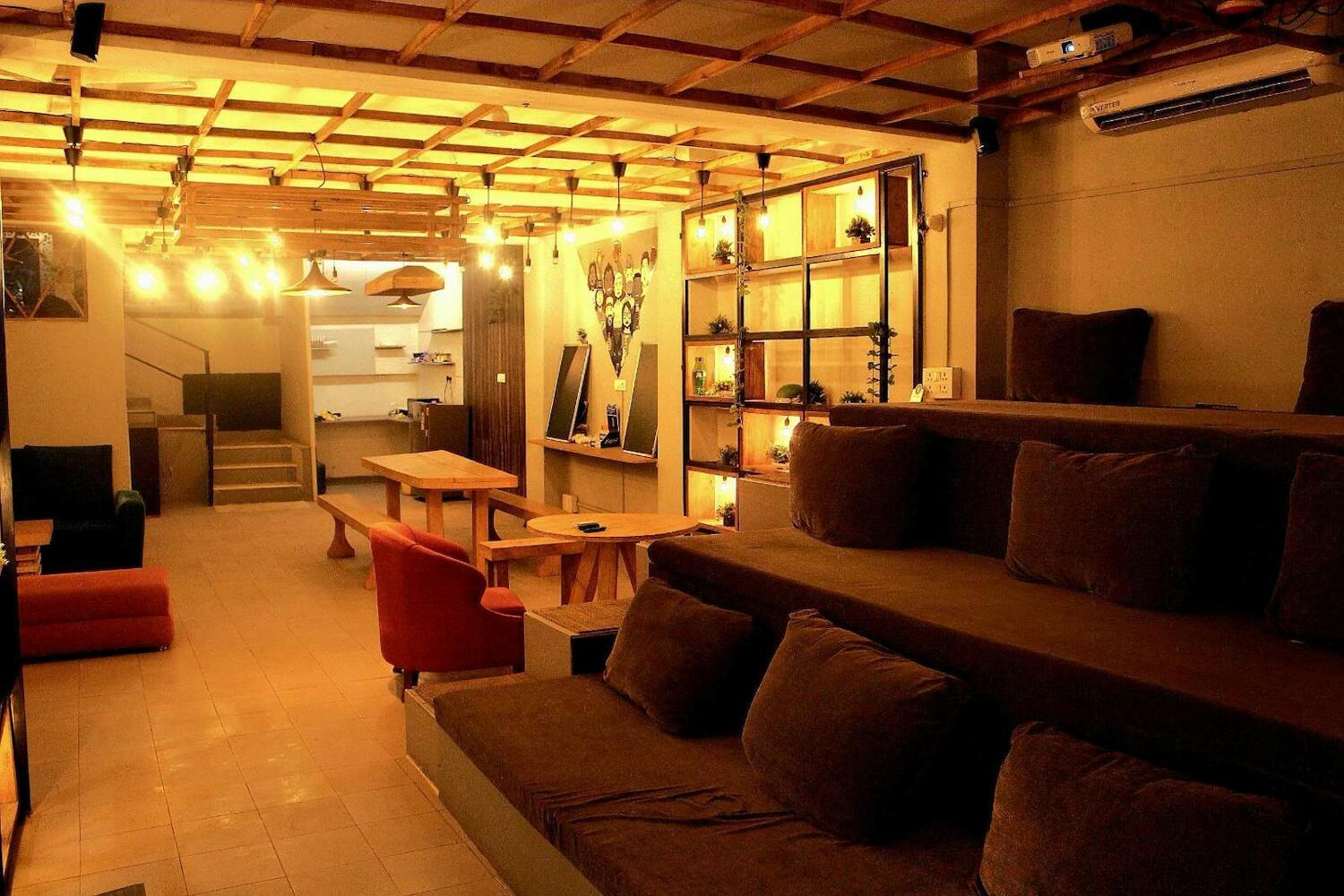 Rahgir Tales Hostel "taj View", Agra