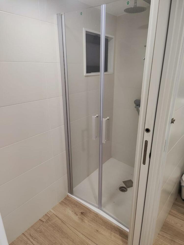 Albergue Somos, Porriño