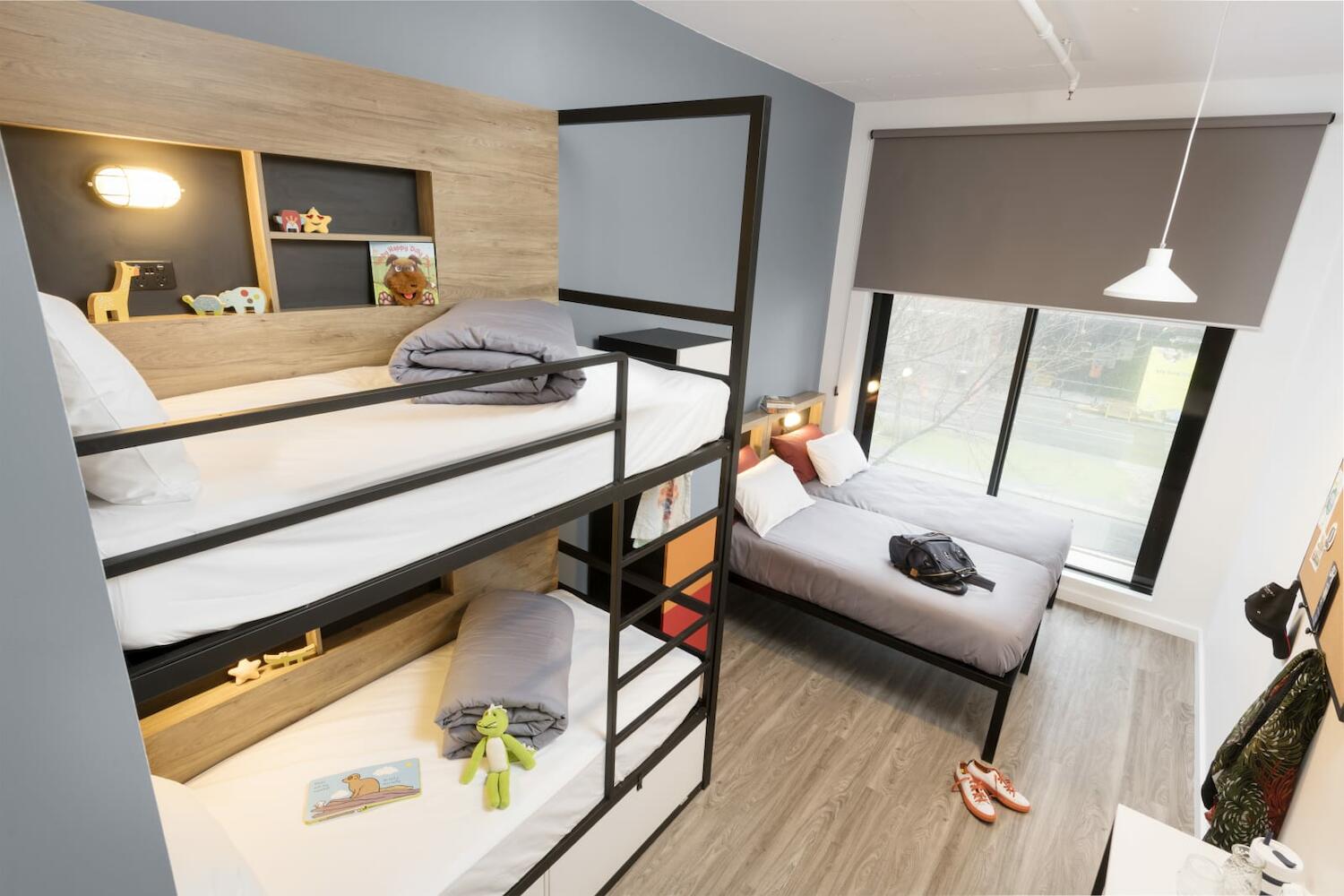 Hostel G, Perth
