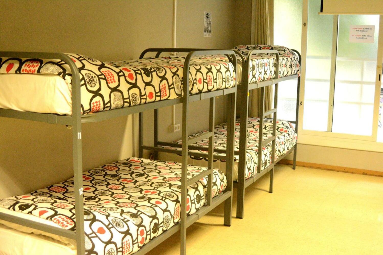 Arc House Barcelona - Youth Hostel