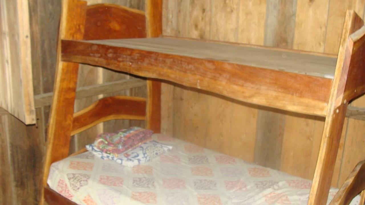Pelicano Surf Camp, La Libertad