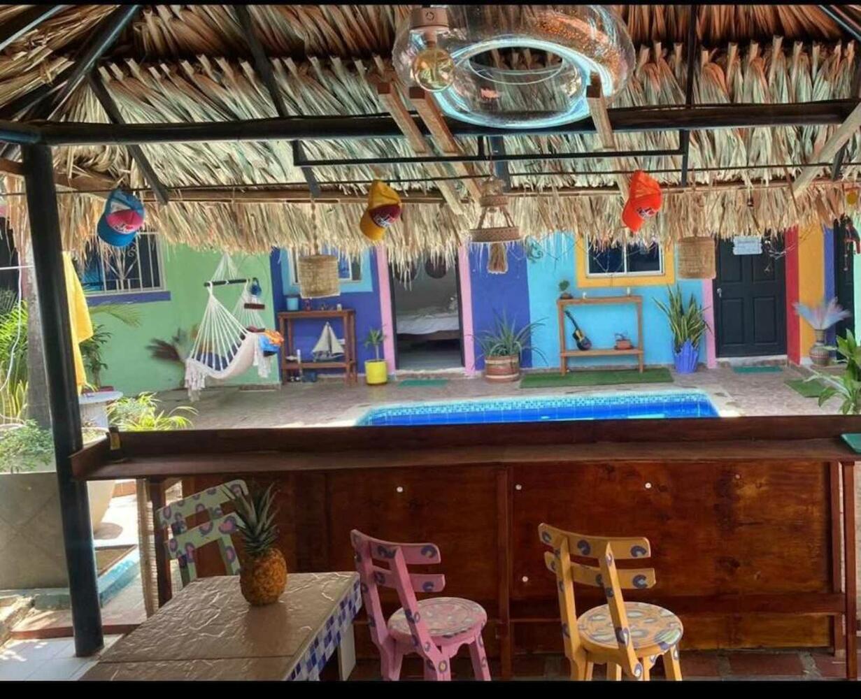 Hostal Laval, Taganga