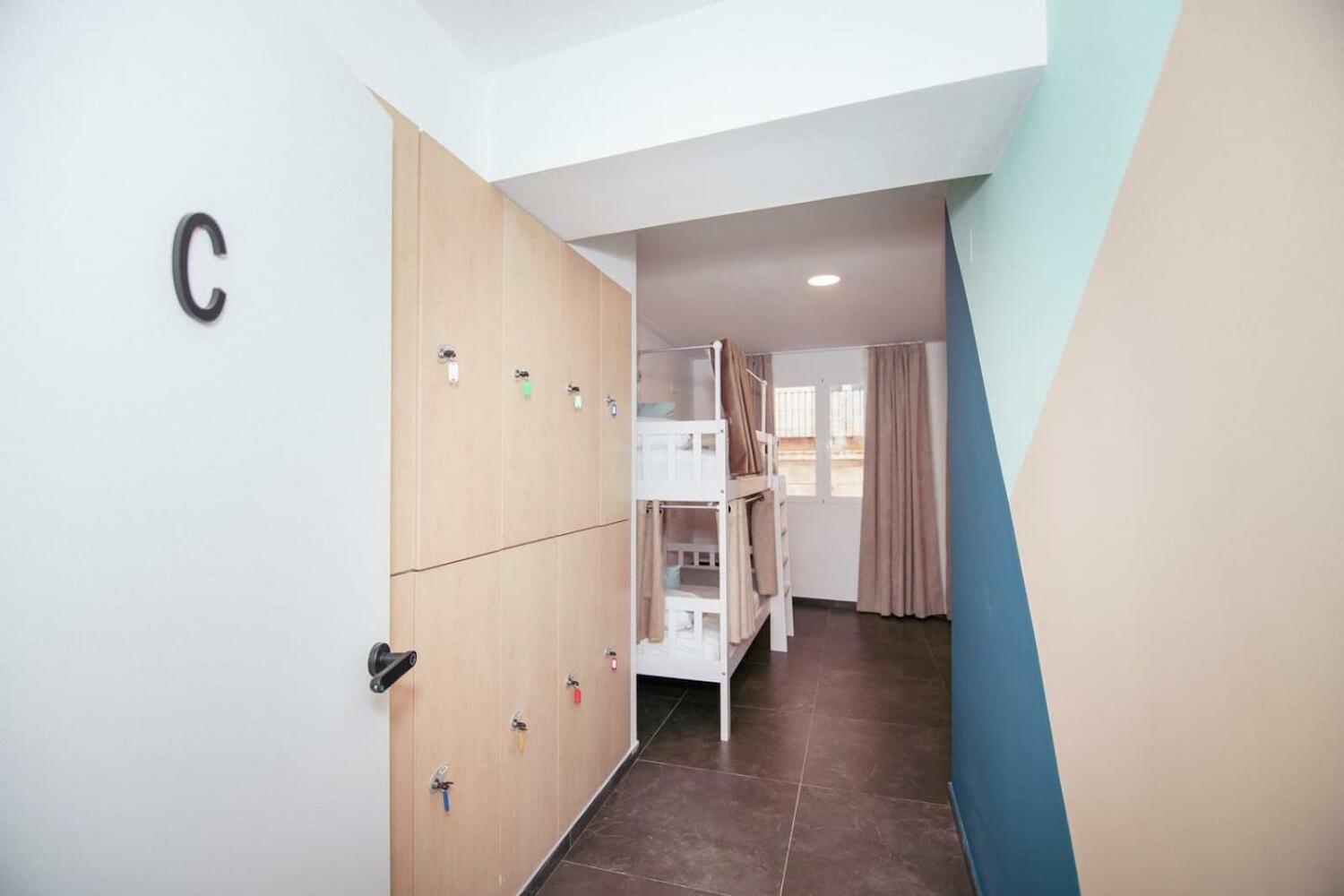 Kenza Plage Hostel, Alicante