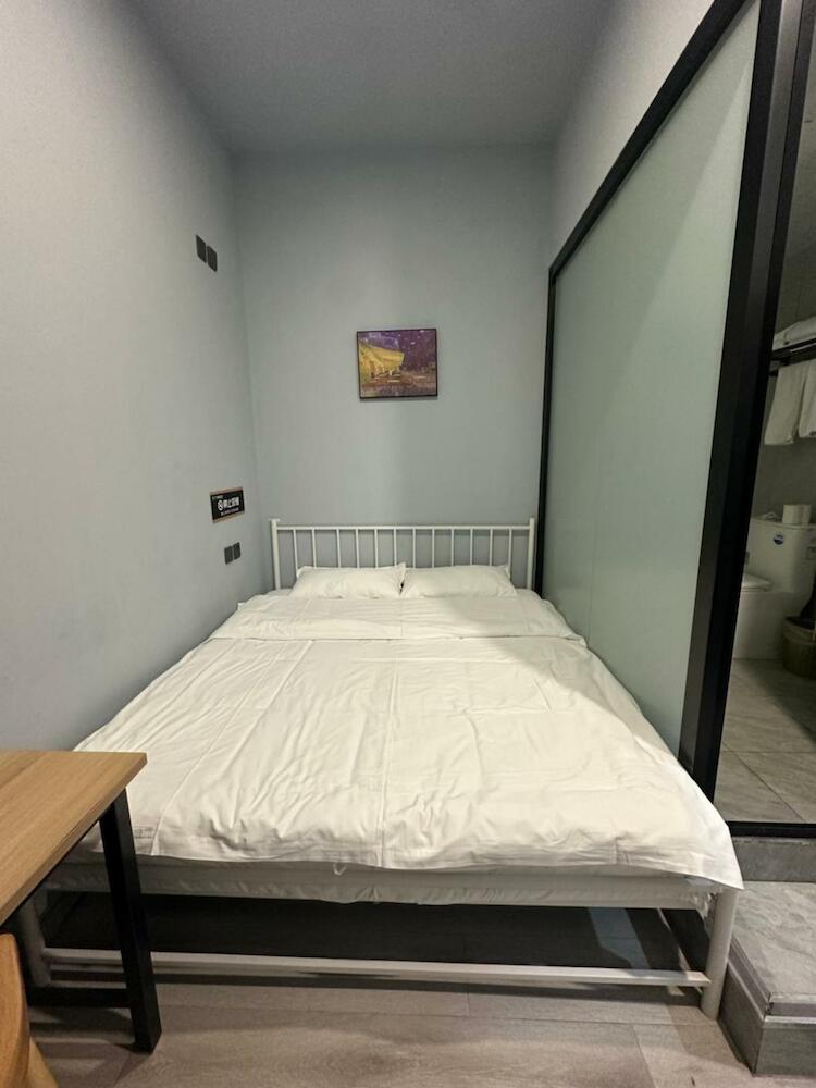 Happy Bear Youth Hostel, Beijing