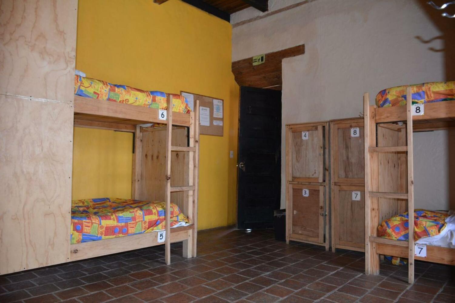 Rossco Hostel & Hotel