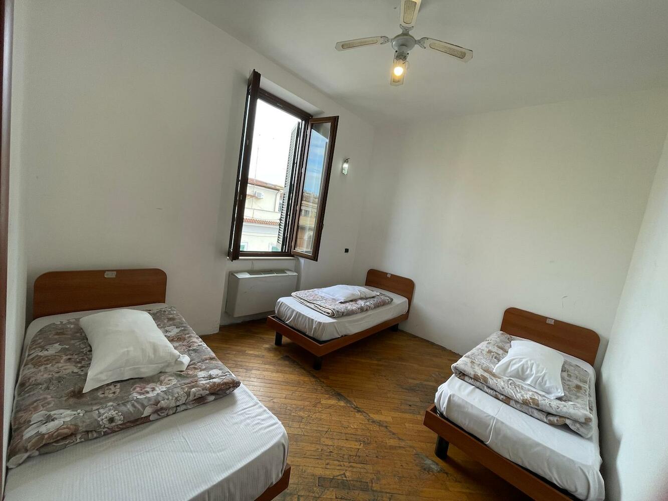 Villa Luzzatti Hostel