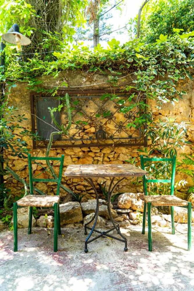 Chania Hostel Youth, Chania