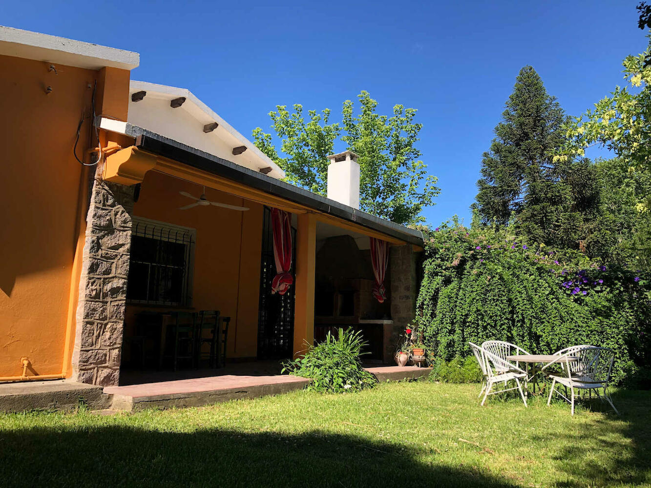 El Rancho Villa Rustica