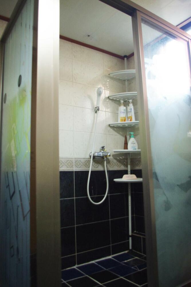 Family House Hongdae, Seoul