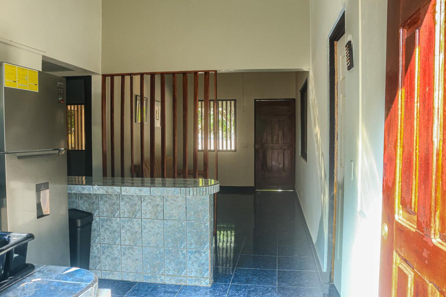 Tropical Camas, Jacó