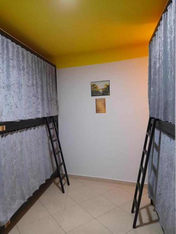 Golden Sleep Hostel, Shkoder