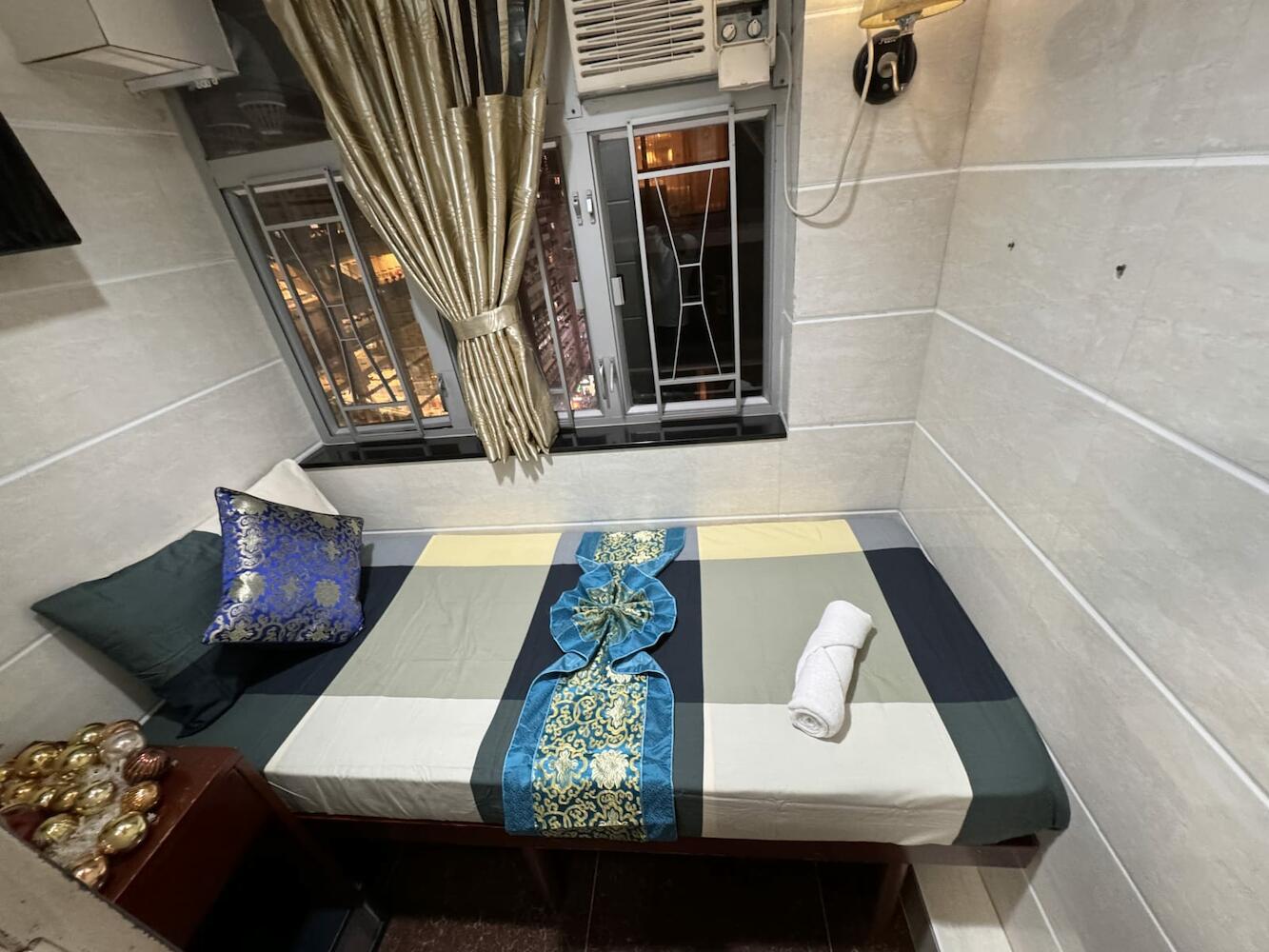 David Lounge, Hong Kong