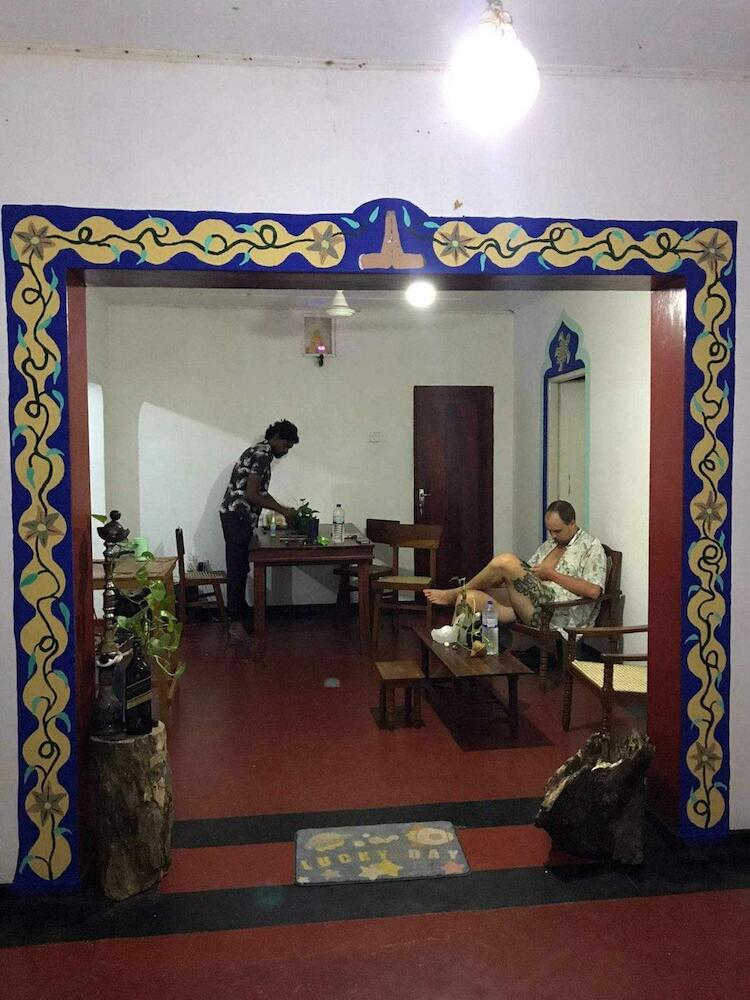 Sheyyes hostel, Galle