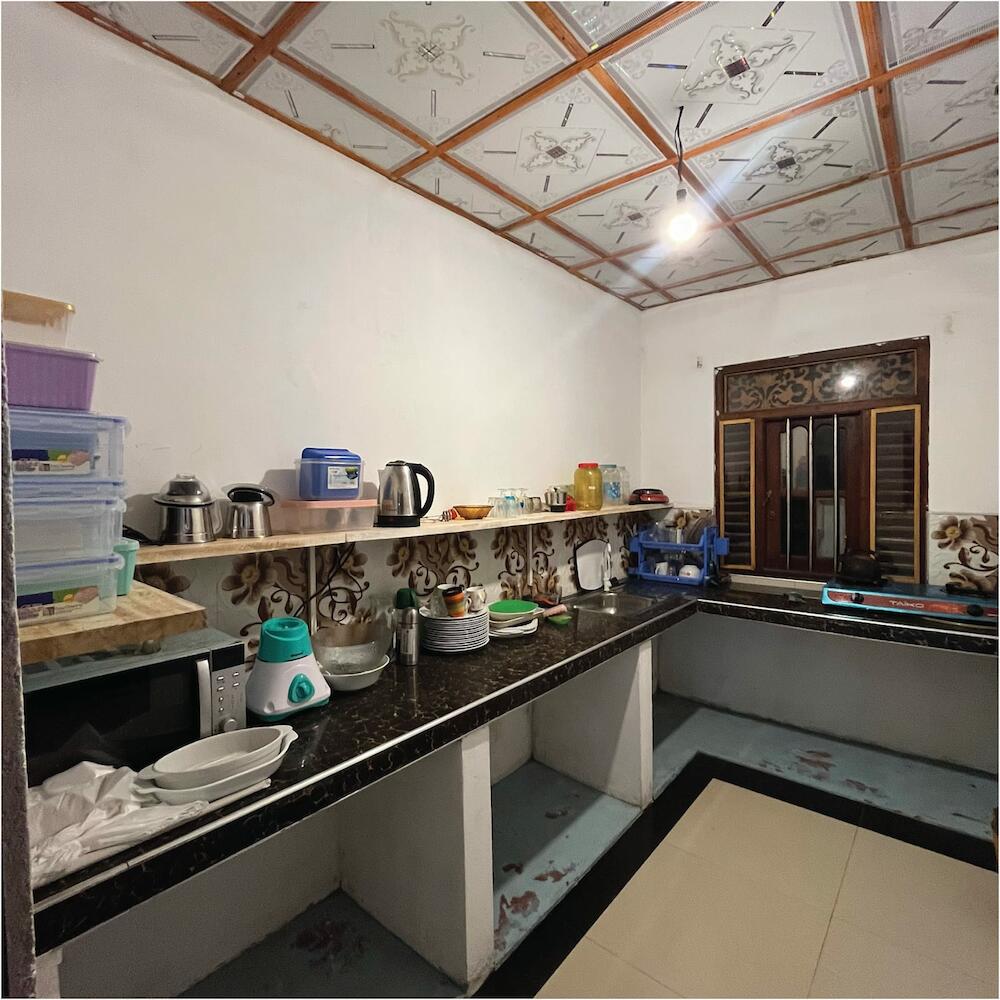 House Of Dorms, Ahangama