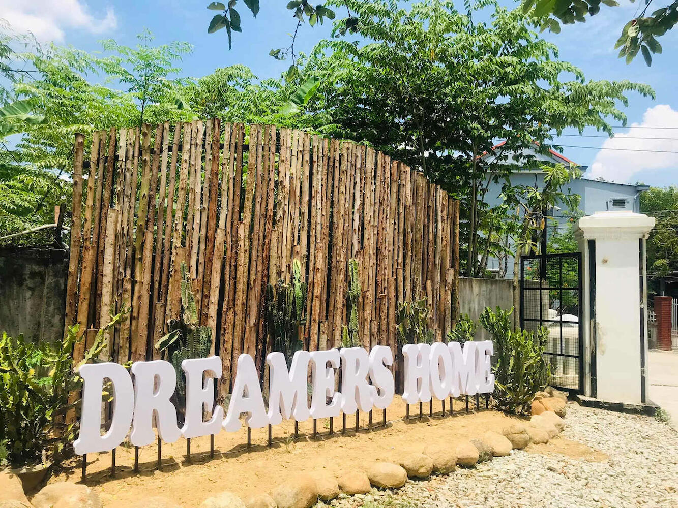 The Dreamers House, Huế
