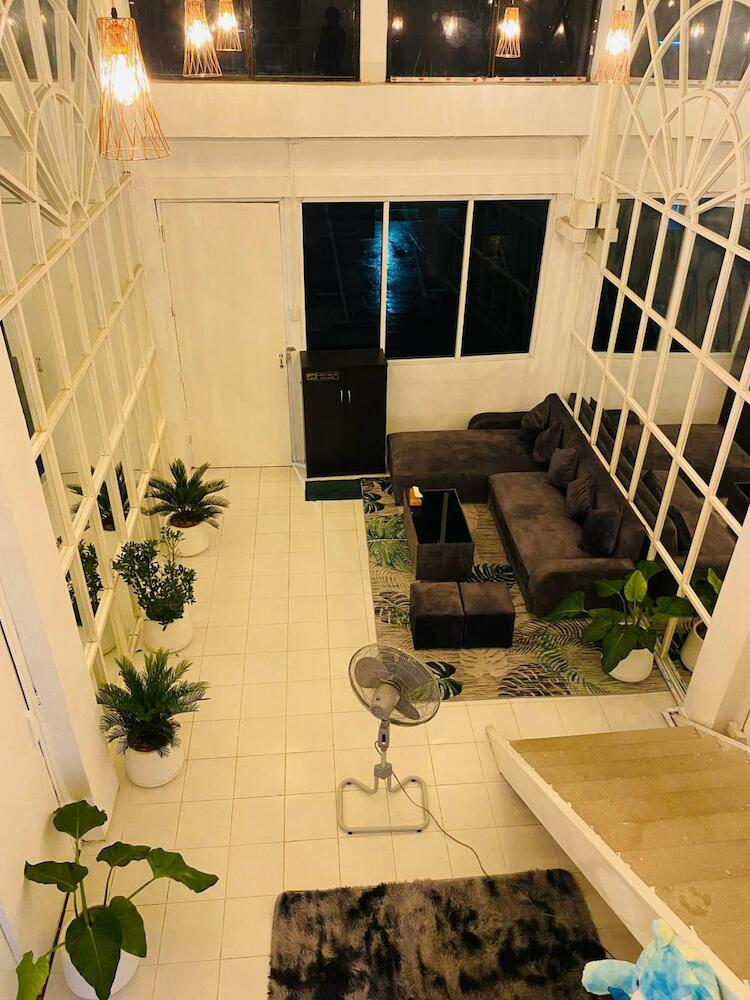 Lemon Tree Hostel Khaosan, Bangkok