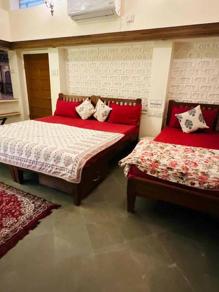 Travellers Village, Jaipur