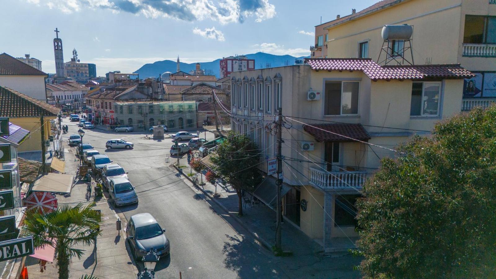 Golden Sleep Hostel, Shkoder