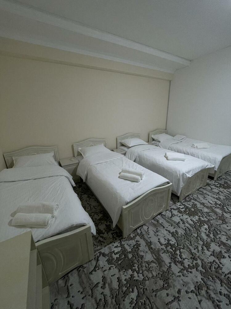 Shinam Hostel, Samarkand