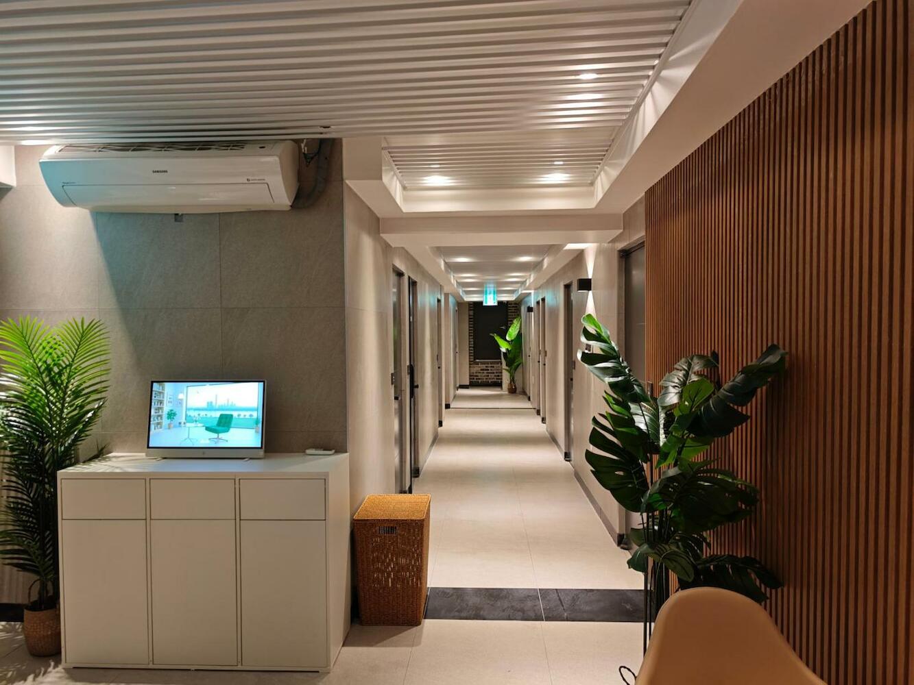 Unit D Hostel, Seoul