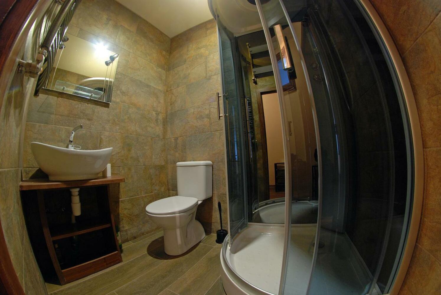 The Monk's Bunk, Kaunas