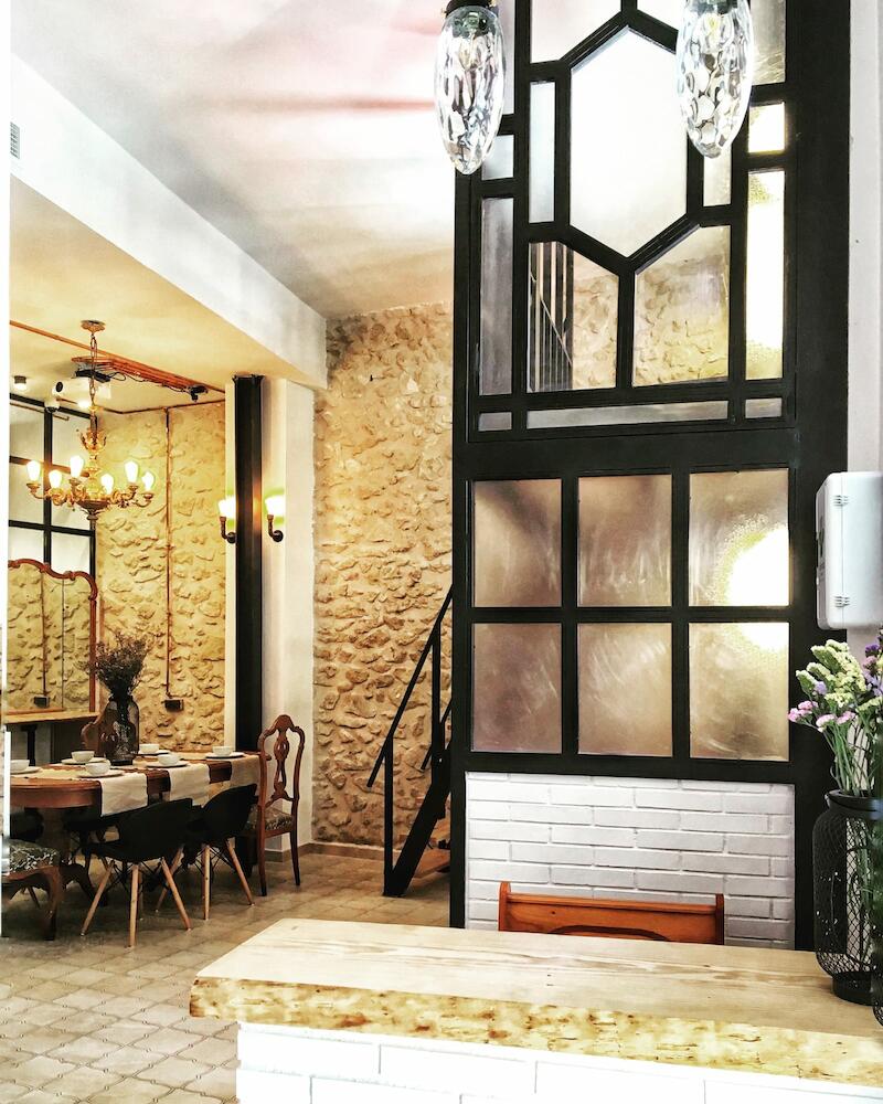 Hostal Numero Trece, Alicante