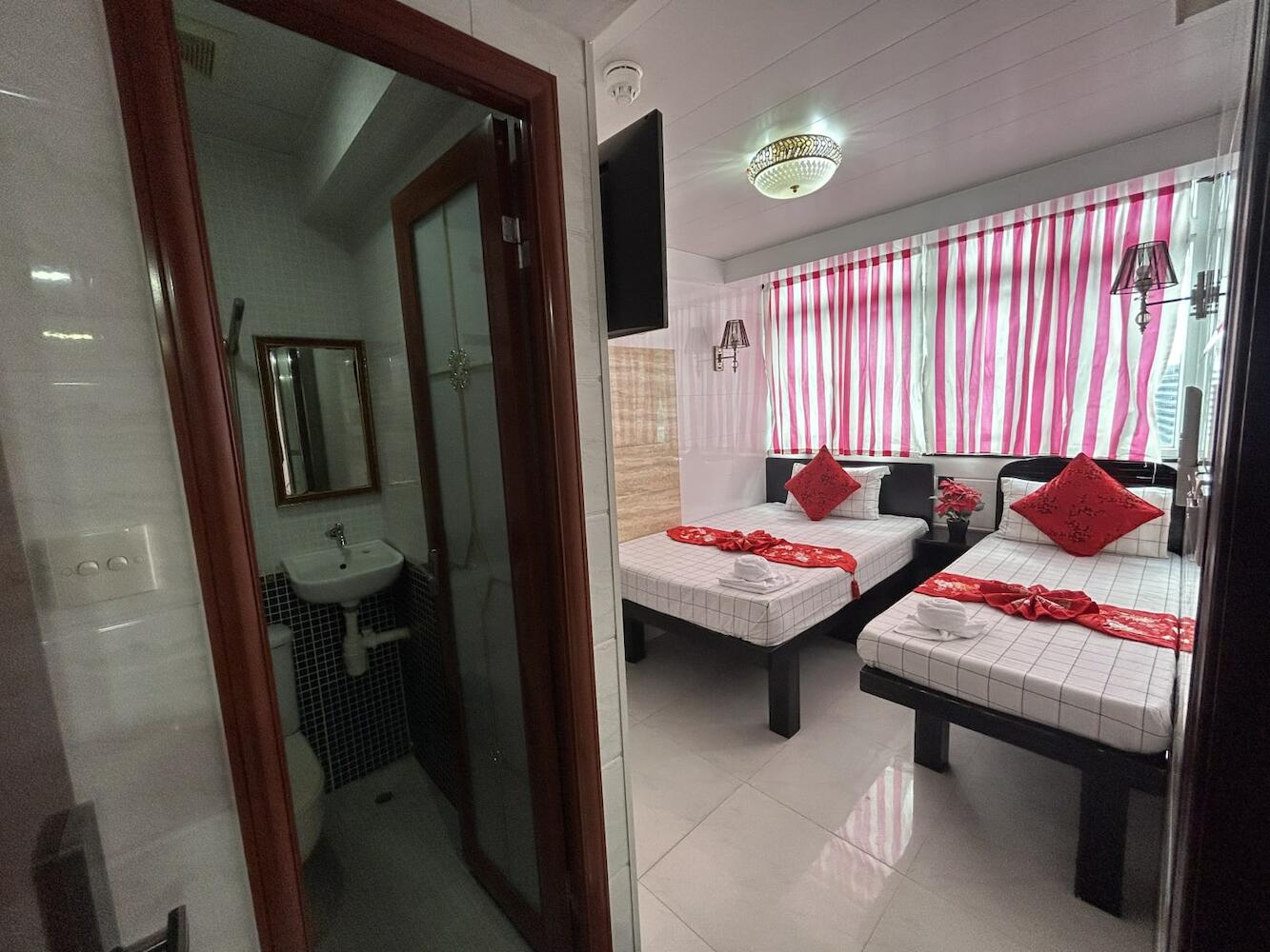 David Lounge, Hong Kong