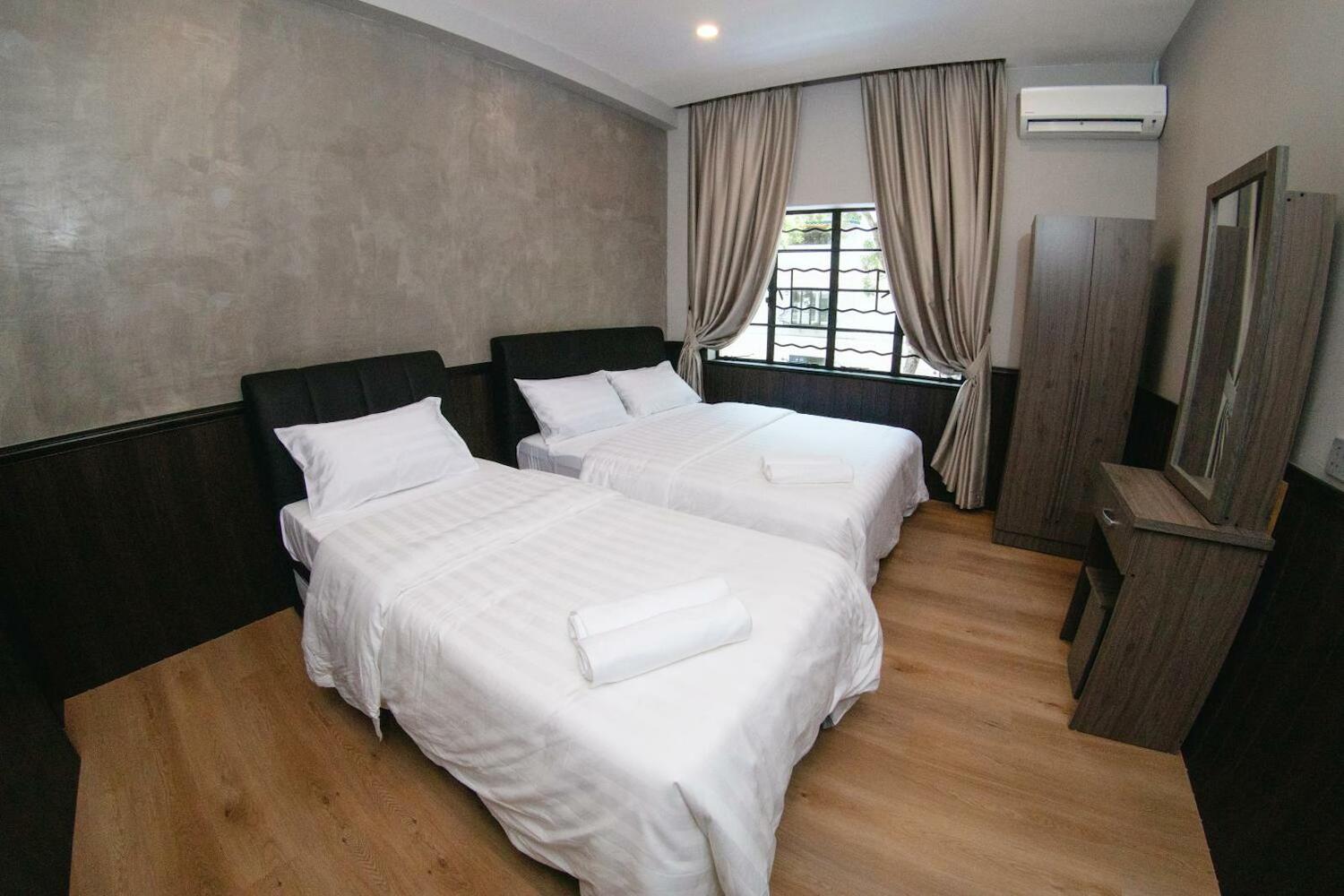 Concrete Jungle Cabin, Kota Kinabalu