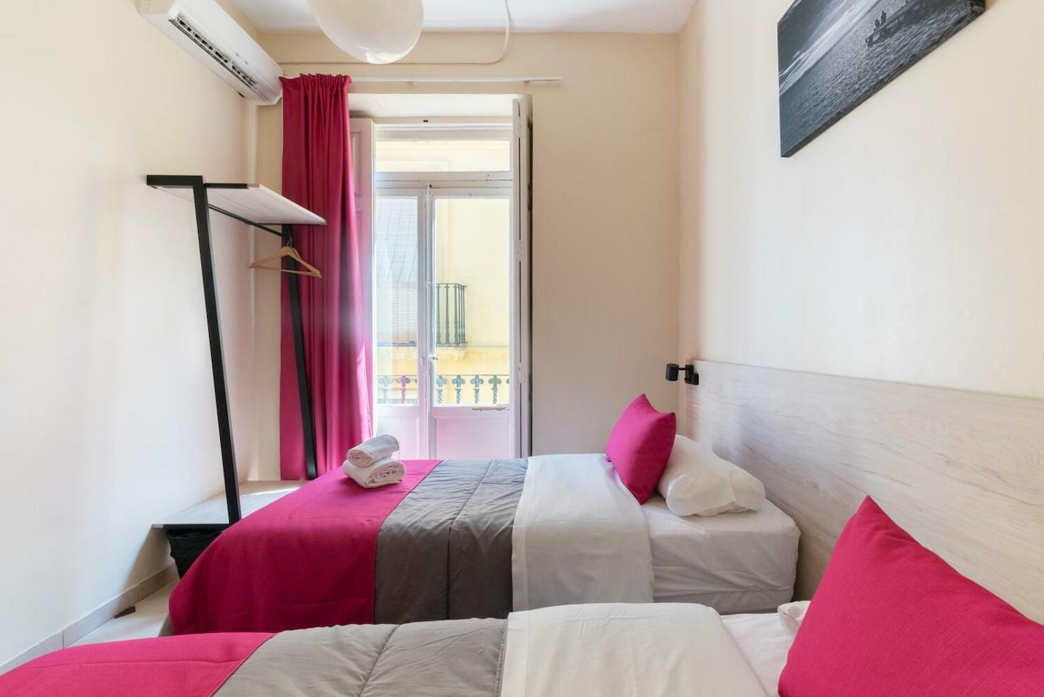 HI - Valencia - Red Nest Hostel, Valencia