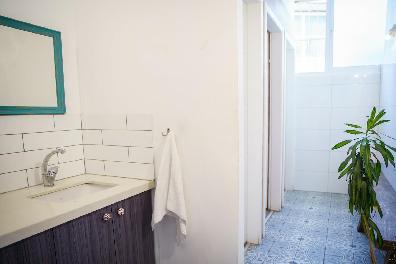 Jungle Jaffa Hostel Age 18 to 45, Tel Aviv