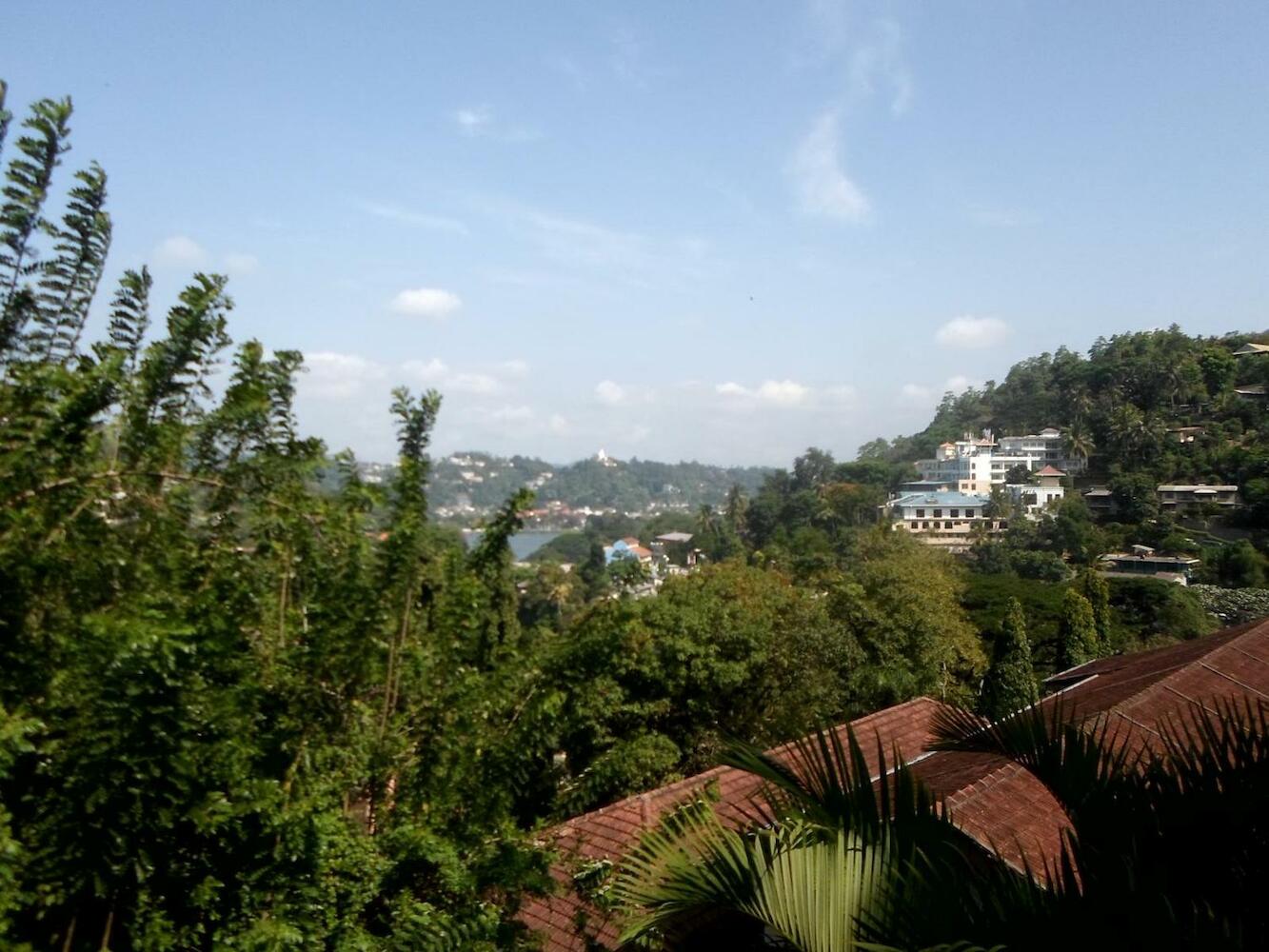 The Drop Inn, Kandy